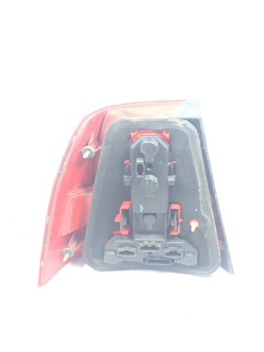 light rear VW JETTA right VW