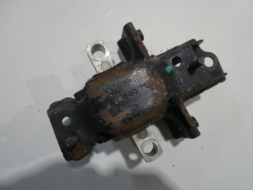 engine mount VW POLO 9N 6Q0199555AR