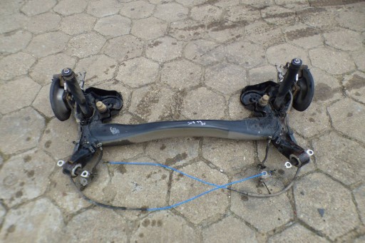 Peugeot 308 SW T9 II 1.2 THP KOMBI axis rear part sider sususpension st.BDB 5x108