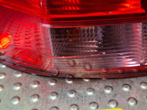 light rear part left NISSAN QASHQAI J10 07-09 EU damag.