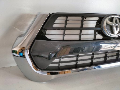 grille grid grill TOYOTA HILUX 8 VIII LIFT 20