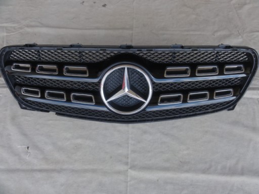 Муляж решітки Mercedes GLA W156 AMG LIFT