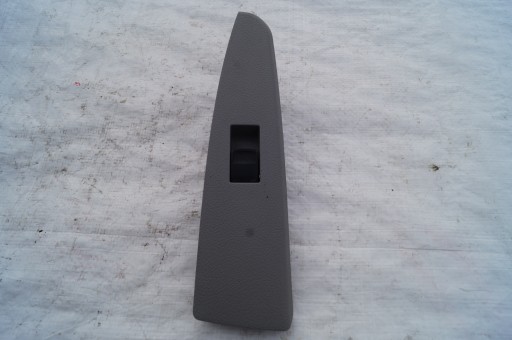 window control switch rear part left TOYOTA HIGHLANDER II 2 2010-2013 74272-0E030