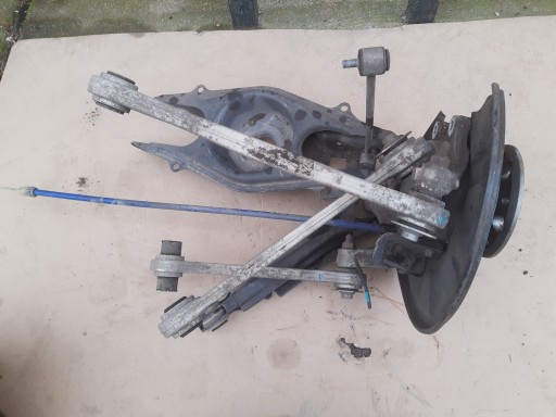 A2123500141 A2119810227 - Mercedes glk x204 поворотный кулак левый задний