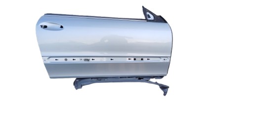 MERCEDES CLK W209 door right front 762