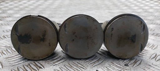 piston + connecting rod CENA ZA KPL 3SZT OPEL CORSA C 1.2 16v