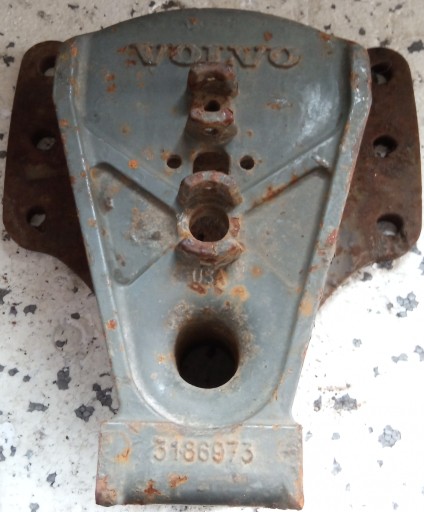 3186973 - Монтажный кронштейн volvo fh fl vnl