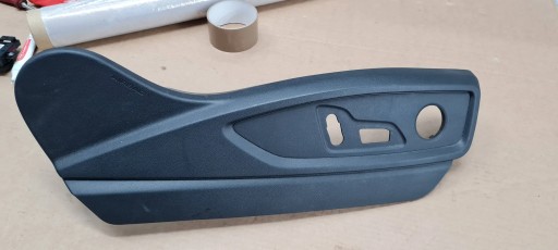 Q5 80A cover seat right right front cover below ELEKTRYKE 80A881326