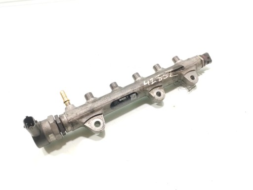 8200718753 - Nissan X-Trail Паливна форсунка 2.0 dCi 4x4