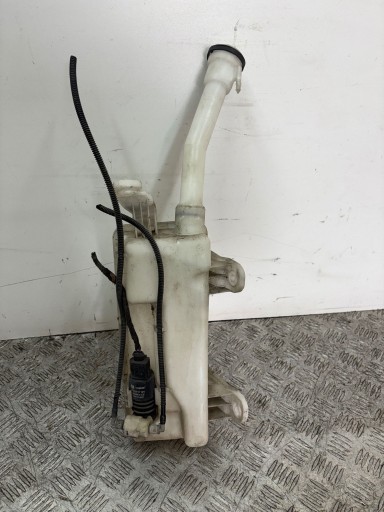 washer fluid tank OPEL MERIVA B 13250456