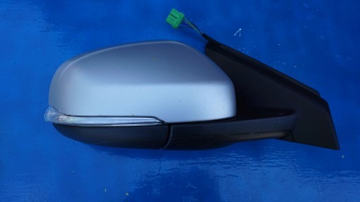 VOLVO V40 CC LIFT - right mirror 6 PIN