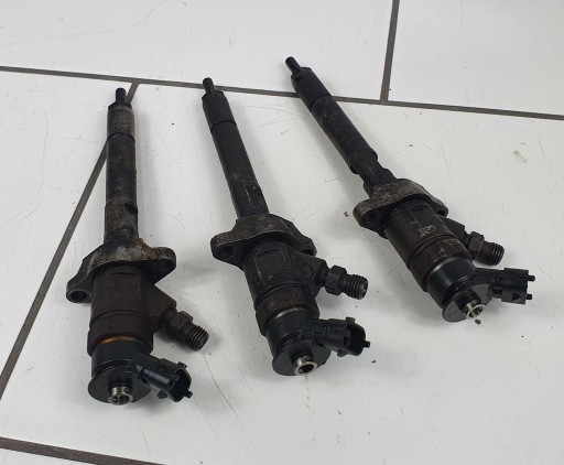 CITROEN PEUGEOT 1.6 HDI ИНЖЕКТОР 0445110297