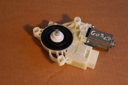 Моторчик переднього лівого скла bmw xm g09 oe 9450069