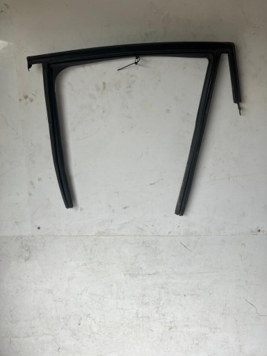 frame gasket door left rear part RENAULT CLIO IV 823318947R