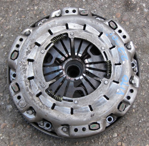 MERCEDES VITO W639 08R 2.2 CDI clutch A0212501101