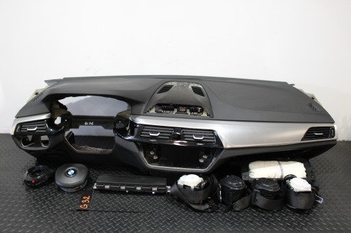 dashboard console airbag airbags BMW 6 GT G32 m-packet