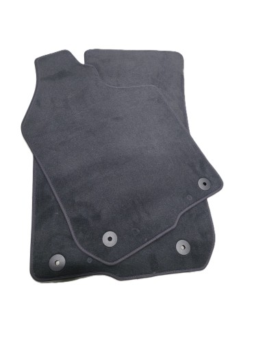 8P, 8V - Audi a3 8l, нові велюрові передні та задні килимки 8l2061225 i 8l2061226