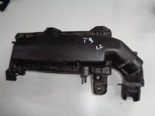 PEUGEOT 308 T9 1.2 THP cover of a filter, air