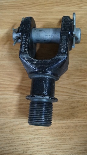 БУКСИРОВОЧНЫЙ КРЮК ИВЕКО