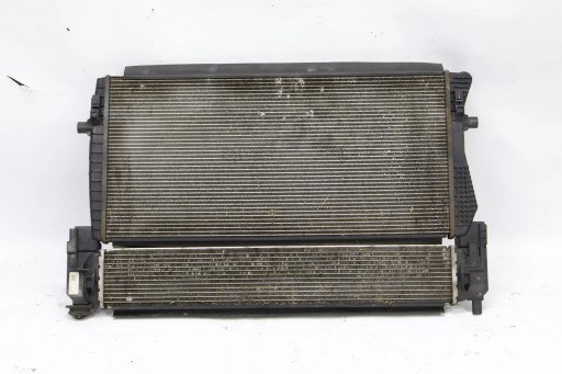 Комплект радиаторов skoda octavia iii 5q0121251eb