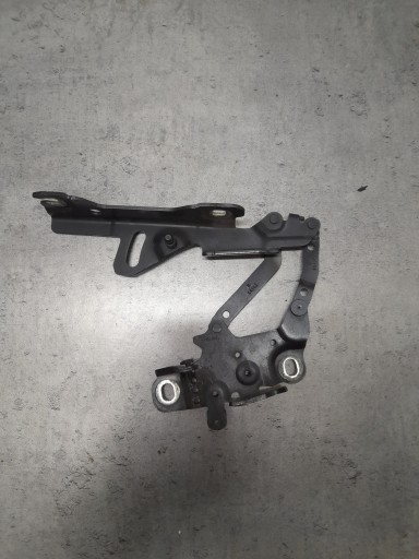 7336700 - Петля капота права передня BMW F20