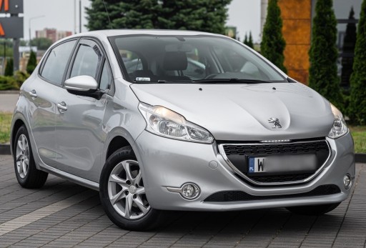 Peugeot 208 I Hatchback 3d 1.0 VTI 68KM 2013