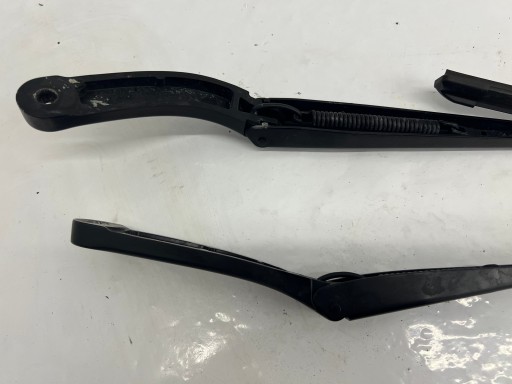 wischerarm vorne VW T-CROSS 2SZT 2GM955409A 2GM955410