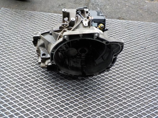 FORD FOCUS III 1.6 16V B CAMBIO BV6R7002DBE