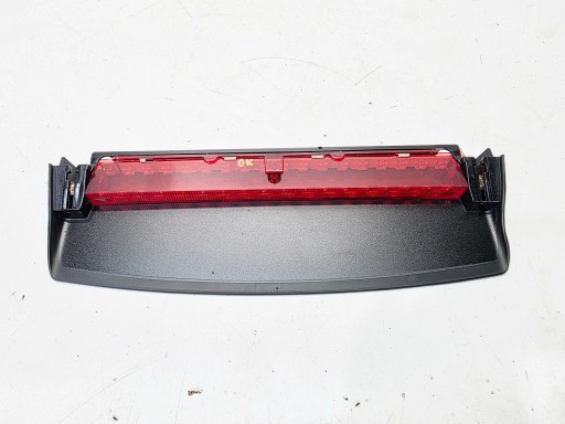TRZECIE light STOP AUDI A4 B8 sedan 8K5945097 LEDY OK