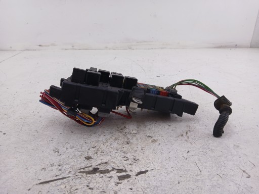VOLVO S80 et S60 V70 II 2.4 D Module fusibles