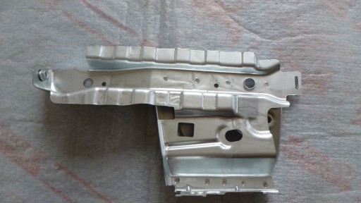 FORD C-MAX КРОНШТЕЙН КРЫЛА ЛЕВЫЙ AM51-R16CO77