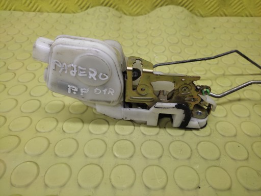 MITSUBISHI PAJERO 3 lock door right front
