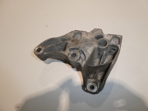 VW SKODA SEAT AUDI GETRIEBEHALTER GETRIEBE 1K0199117AP