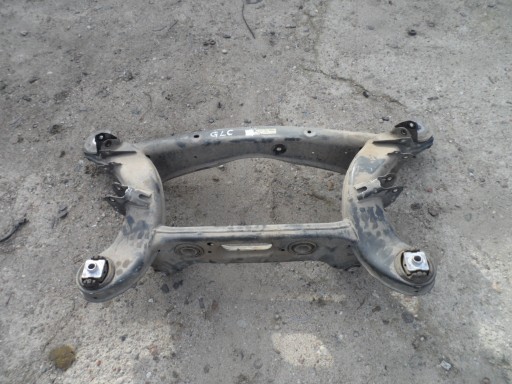 253 - Коляска санки траверса балка рама задня задня mercedes glc x253 w213 w205