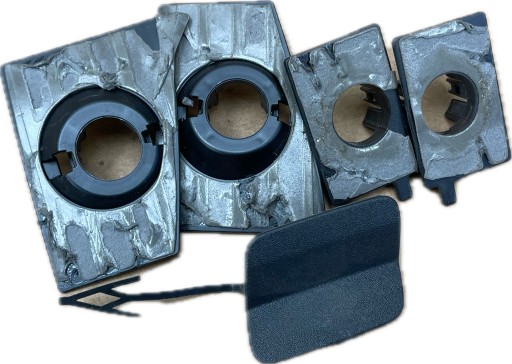 K105 AUDI E-TRON držák KOSZYKI záslepka PDC záď 89A807527A