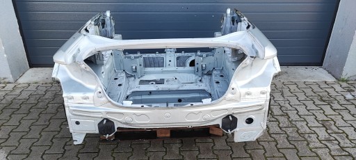 ЗАДНЯЯ ЧЕТВЕРТЬ РЕМЕНЬ ЗАДНЯЯ КРЫЛО BMW F23