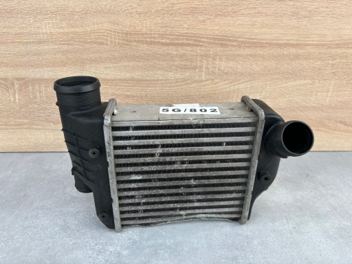 chladič vzduchový intercooler AUDI A6 C6 2.7 3.0 TDI 4F0145806AA 5G/802