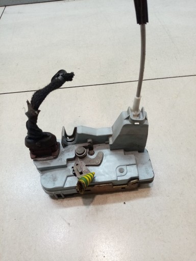 lock door right rear part PEUGEOT 307 2.0 HDI 4 PIN