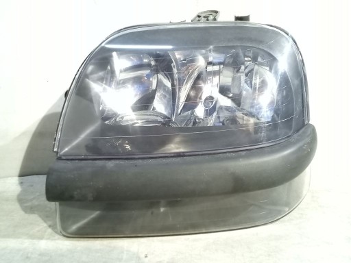 Fiat Doblo and light left front front