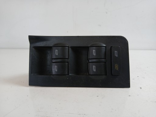 AUDI A6 C5 PANEL okna levý předek