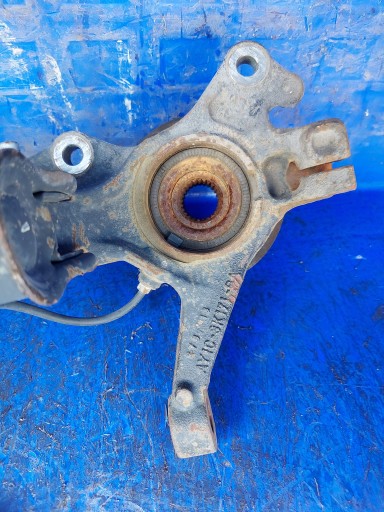 MCPERSON swing FORD FIESTA AY1C3H171BA left