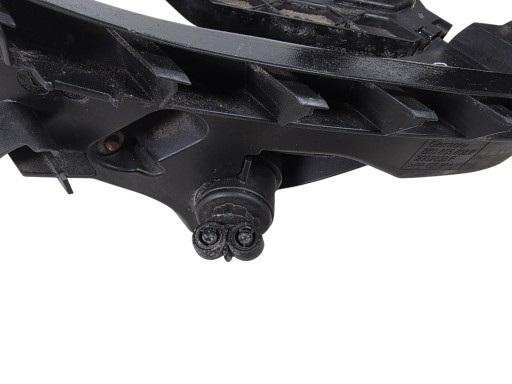 AUDI A4 B8 support moulding below LAMPE right right + washer ORG. 8K0805608R