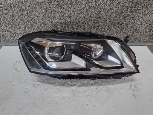 light right VW Passat B7 Bi-Xenon LED positioning