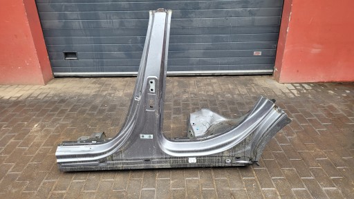 MERCEDES W177 19R порог стойка левая четверть