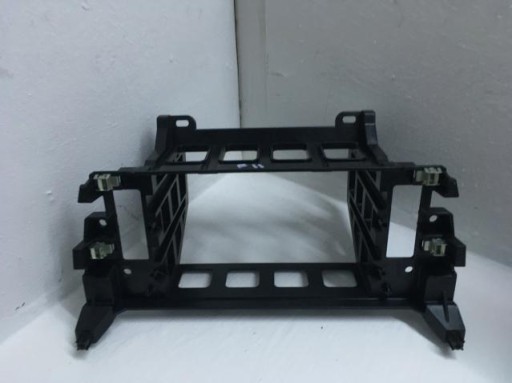 Кронштейн радиоприемника BMW 5 серии F10 F11 9166665