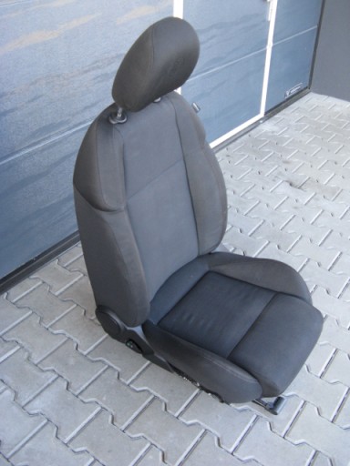 sedačka ľavý predok ALFA GIULIETTA