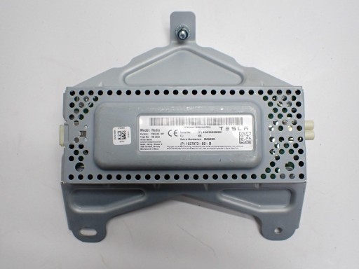 1527973-00 - Модуль радіоконтролера 1527973-00-d tesla модель y 23р
