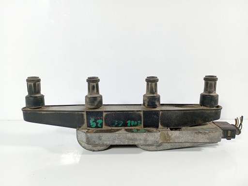 Skoda Fabia 1 and 98-08 coil ignition 1.4 OE 047905104A