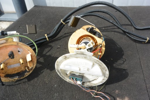 feed pump tanks PLYWAK MERCEDES-BENZ C-KLASA W204 petrol 1.8
