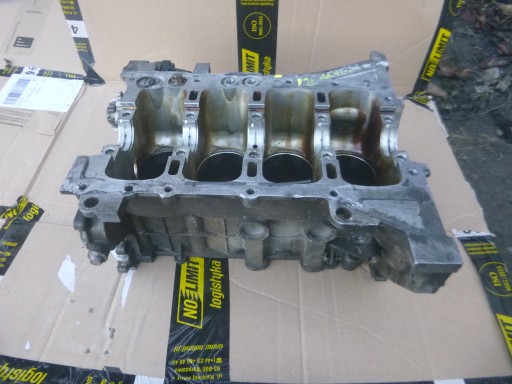 HYUNDAI I10 i 20 1.2 G4LA БЛОК ДВИГАТЕЛЯ